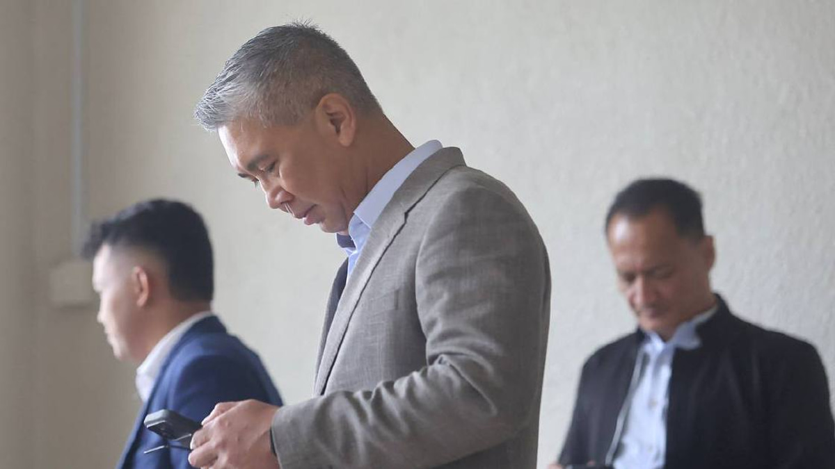 Muhyiddin's minutes were instructions to act, says Tengku Zafrul in High Court testimony