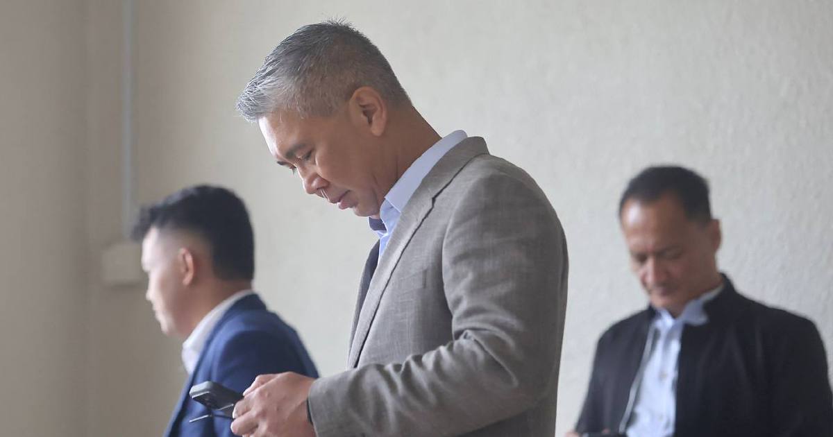 Muhyiddin's minutes were instructions to act, says Tengku Zafrul in High Court testimony