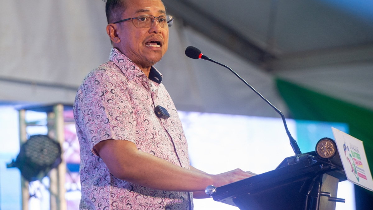 Samsuri Defends PN's Approval of PAS-BN Coalition Discussions