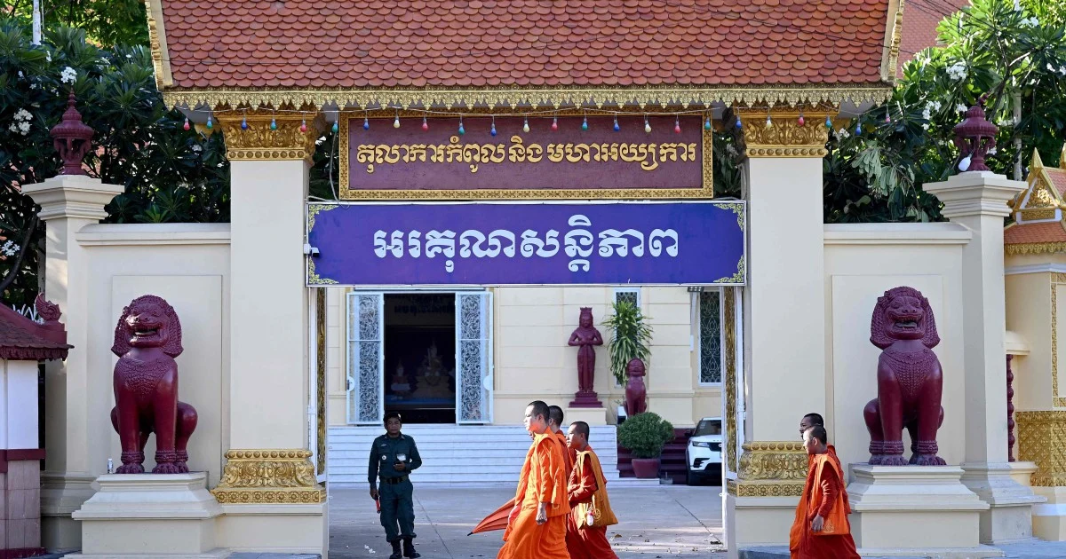 Cambodia's Top Court Upholds 14-Year Treason Sentences for Journalists Over Border Photo