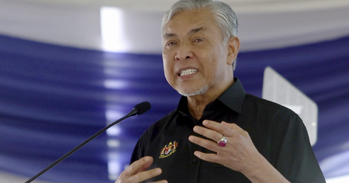 Zahid Rules Out Early Election Speculation Amid Coalition Stability Concerns