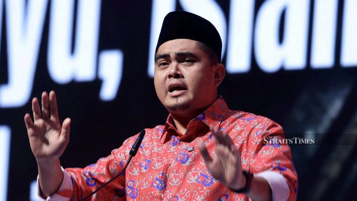 Akmal Challenges Nga Kor Ming to Honour Resignation Pledge After BN's Johor Victory