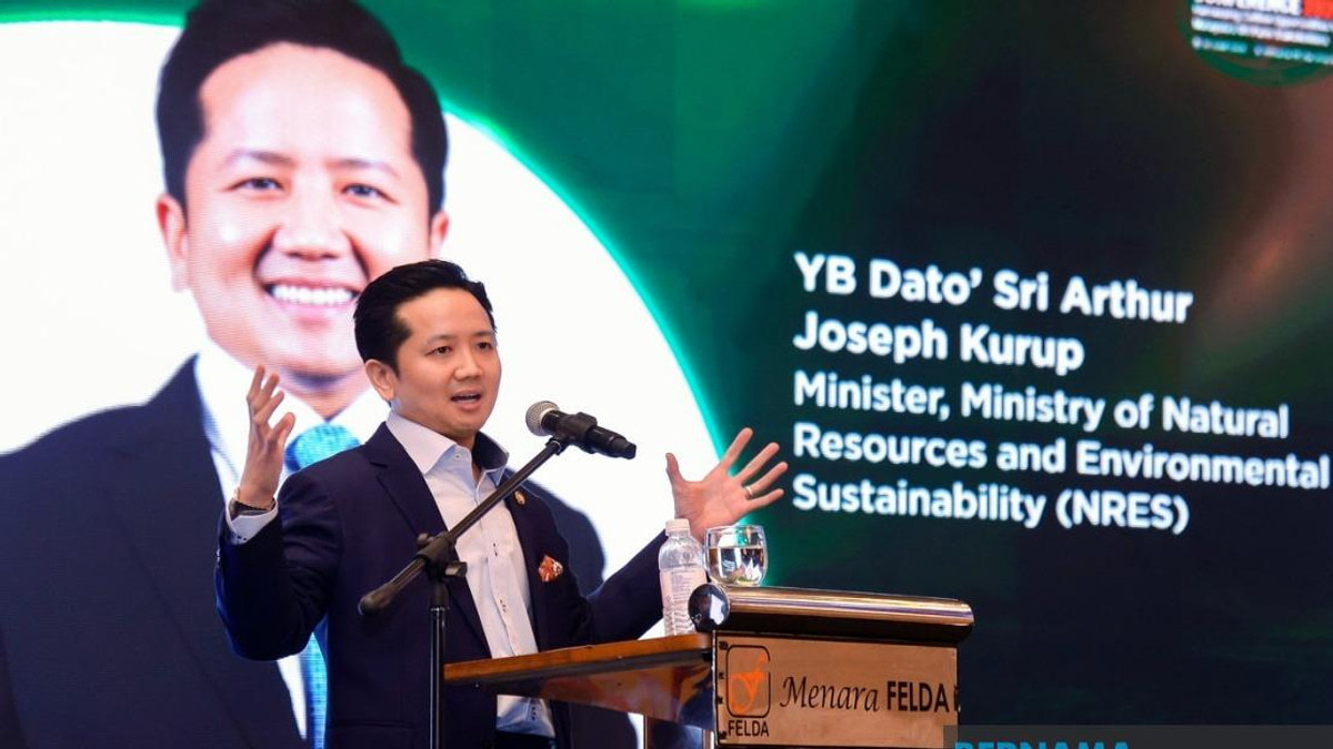 Malaysia's Carbon Tax Plans Still Under Review, Says Minister