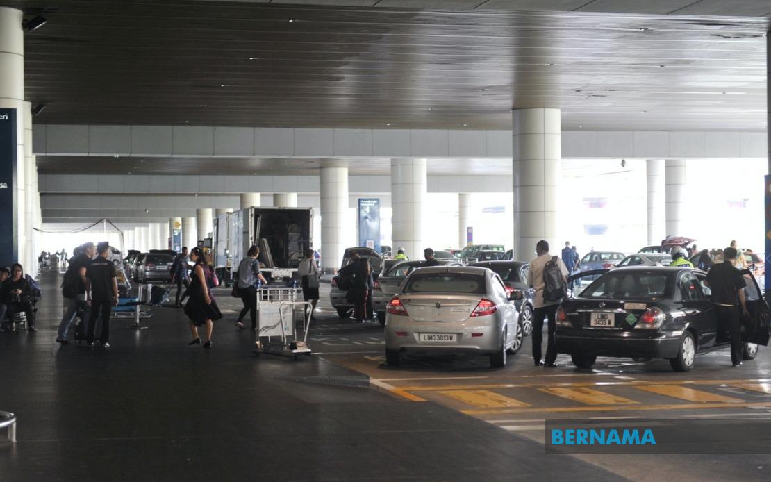 JPJ Launches Intensive Drive Against Airport Taxi Touts