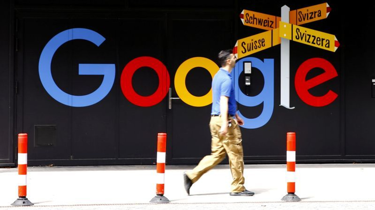 Swiss Regulator Opens Investigation into Google's Android Search Default Practice