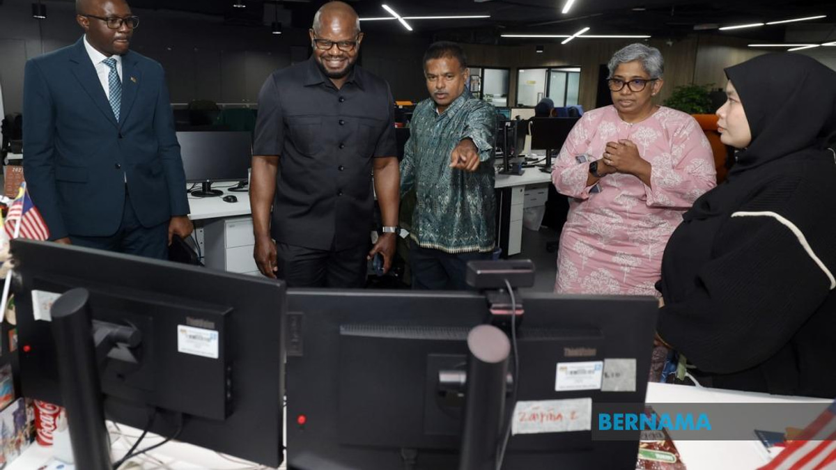 Bernama and Zimbabwe's Information Ministry Chart Course for Media Partnership