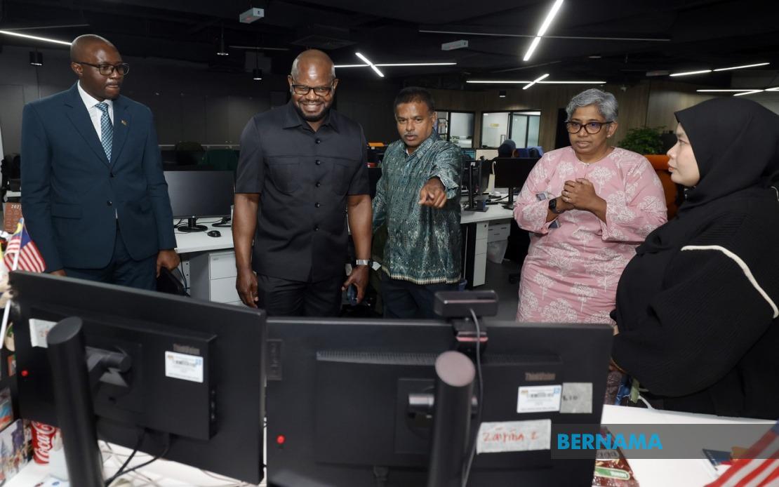 Bernama and Zimbabwe's Information Ministry Chart Course for Media Partnership