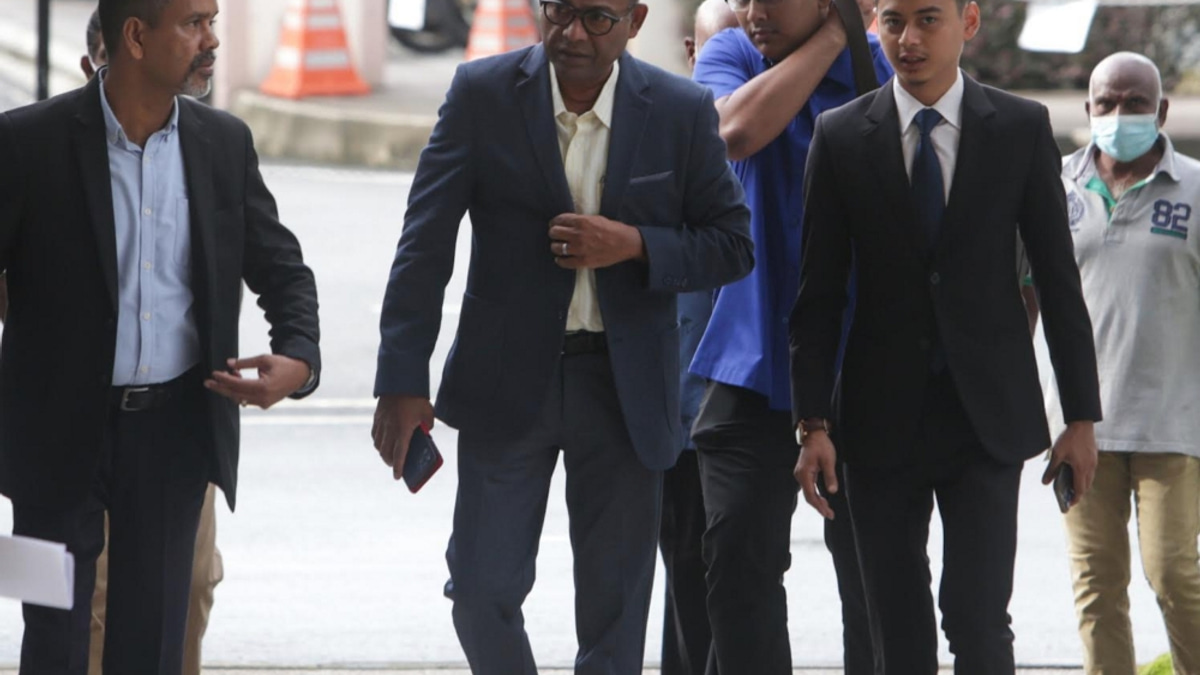 Tabung Haji RCI Speculation Denied: Abdul Azeez's Son Refutes Online Claims of MACC Arrest
