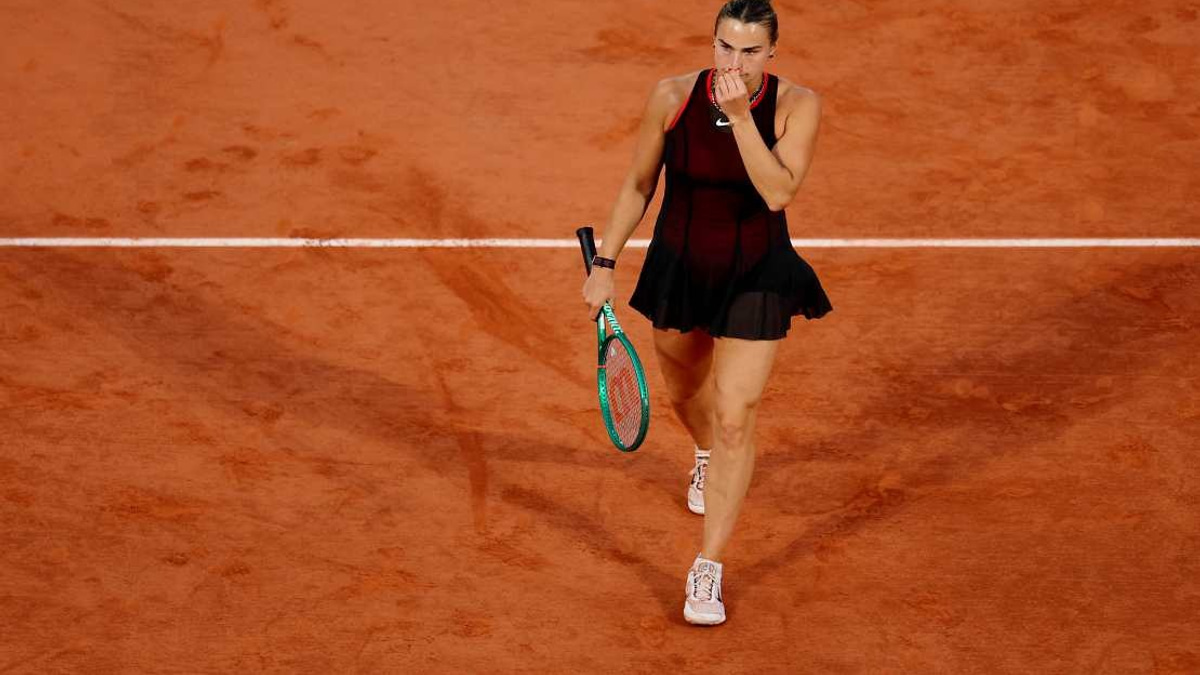 Osaka Defeats Top Seed Sabalenka To Reach Wimbledon Quarterfinals