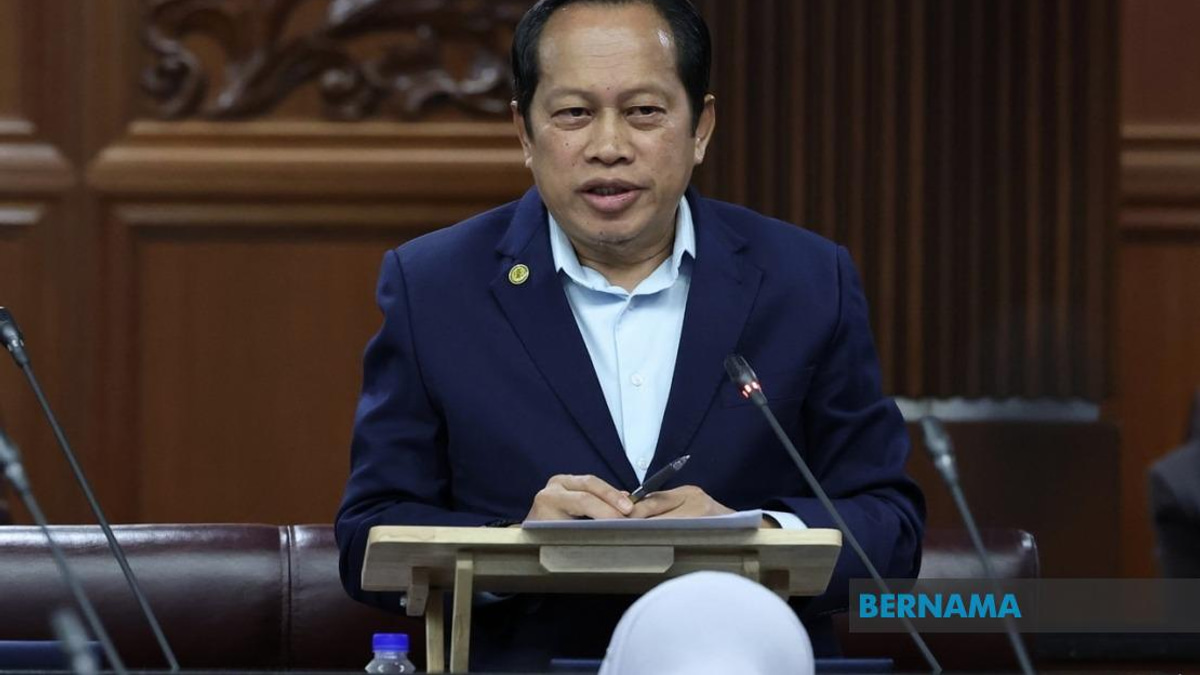 LLM To Add 18 New Motorcycle Shelters On Highways This Year - Ahmad Maslan