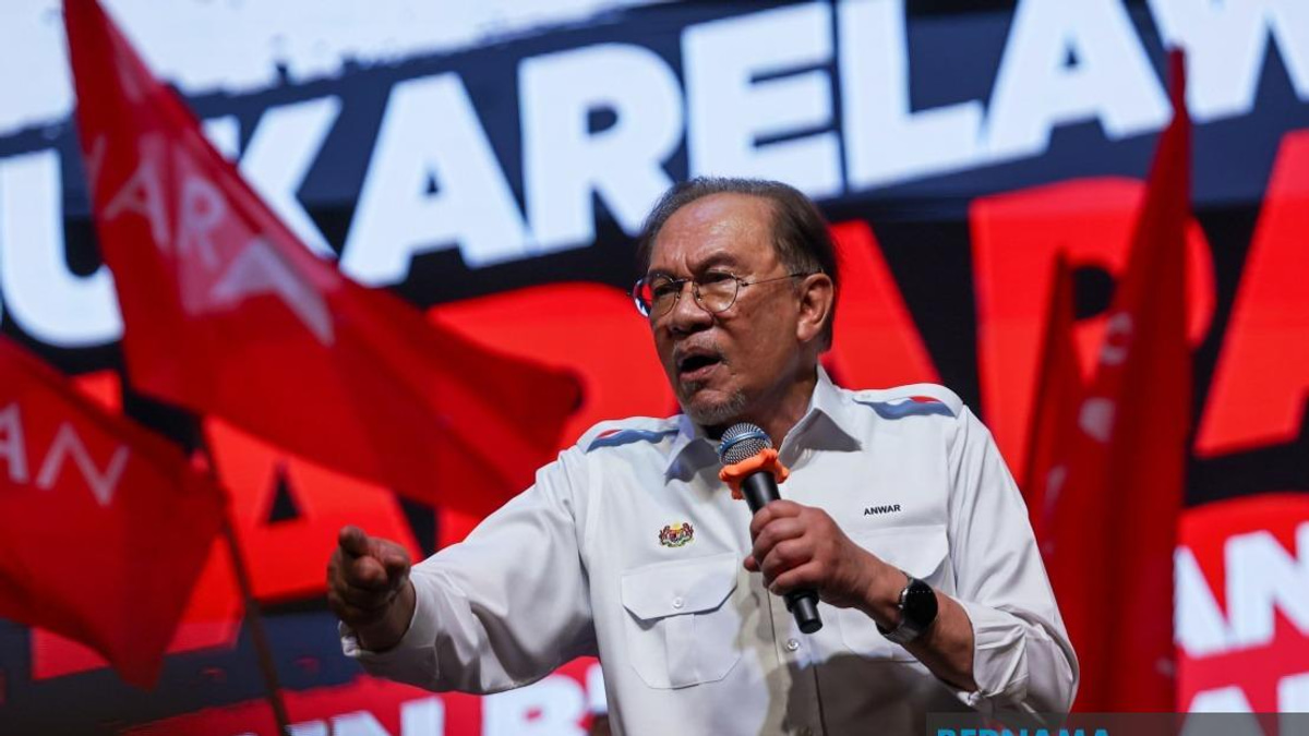 DAP Has Never Challenged Malay Rights, Anwar Insists as Unity Government Pursues Inclusive Policy