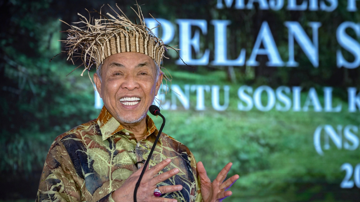 Zahid Grants Ab Rauf Full Mandate to Negotiate Melaka Election Alliances