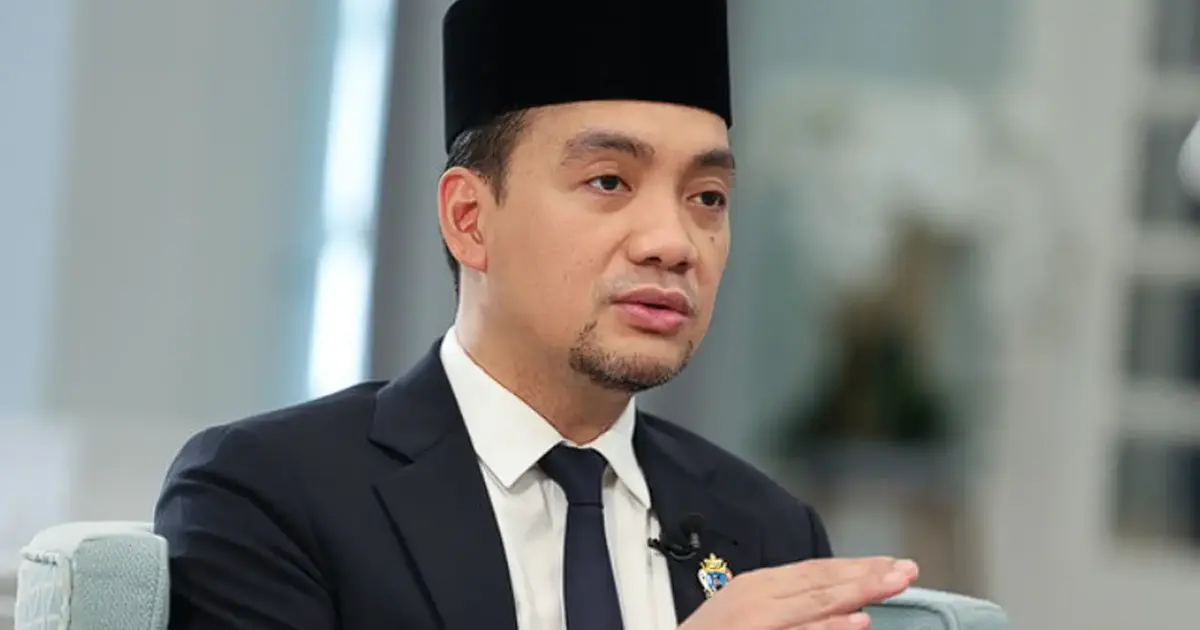 Johor's Caretaker Leader Defends Palace Role in Assembly Dissolution as Constitutional Duty