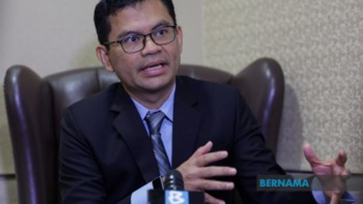 Malaysia Prioritises Wage Growth Over Tax Expansion, Says Economy Minister