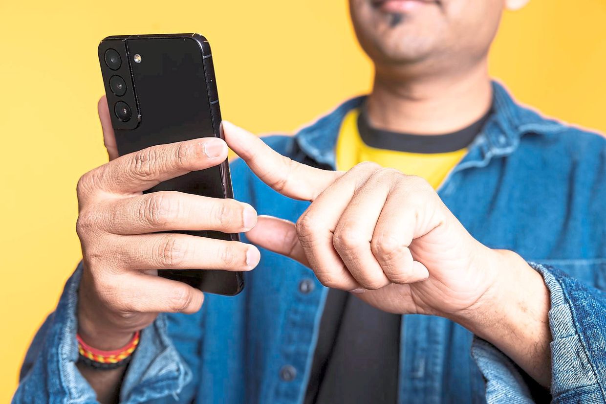 Data watchdog investigates unauthorised access to content creator's telco account details