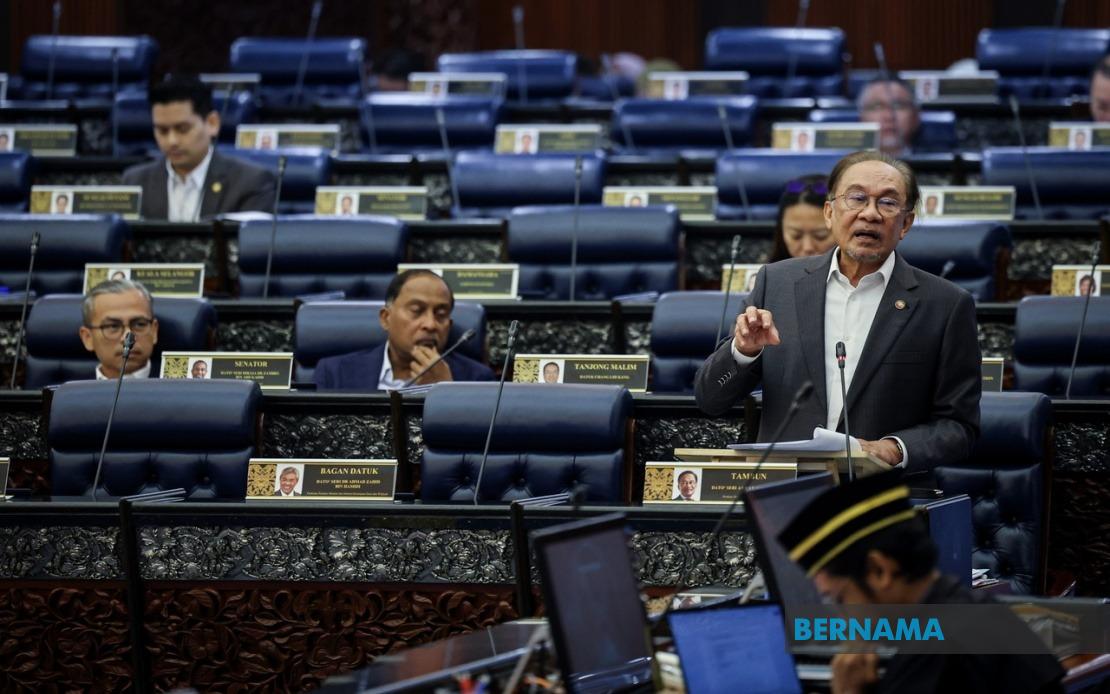 Malaysia's Press Freedom Decline Tied to 3R Enforcement, PM Anwar Clarifies