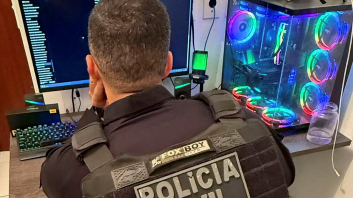 Brazil Police Investigate Election Violence Plot Ahead of October Polls