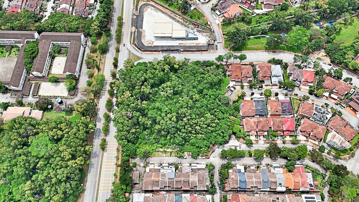 Data Centre Plan Shelved After Backlash from Kota Damansara Residents