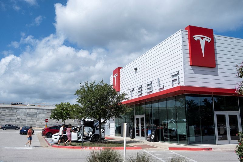 US Safety Board Opens Investigation into Fatal Tesla Crash in Texas; Family Files Wrongful Death Lawsuit