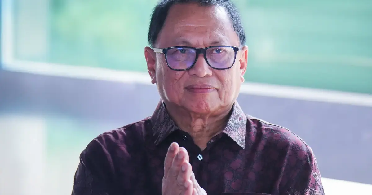 Umno's Political Rivals May Capitalise on Internal Tensions Following Puad Zarkashi's Departure