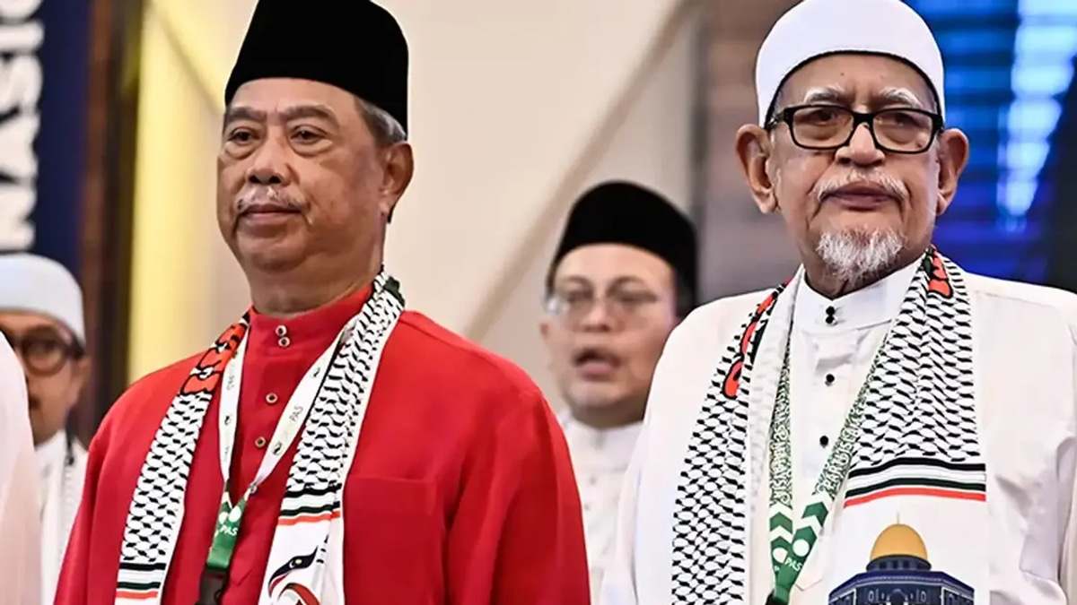 Muhyiddin Criticises PAS for Conducting Parallel Alliance Negotiations with Barisan Nasional