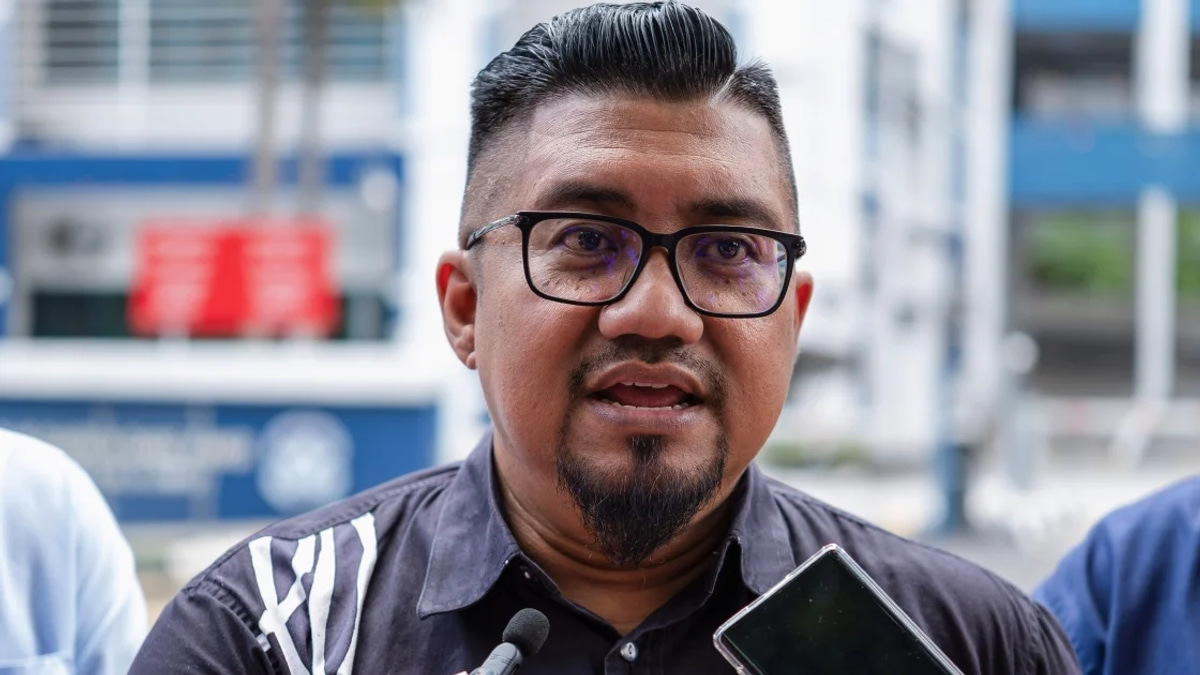 Activist Chegubard Denies Sedition Charges Over Negeri Sembilan Royal Comments
