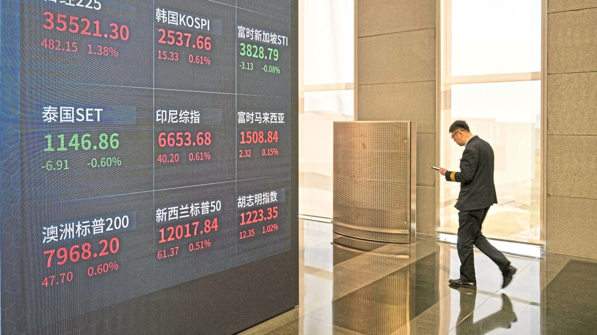 China's Property Reform Triggers Market Reckoning as Presale Funding Model Collapses