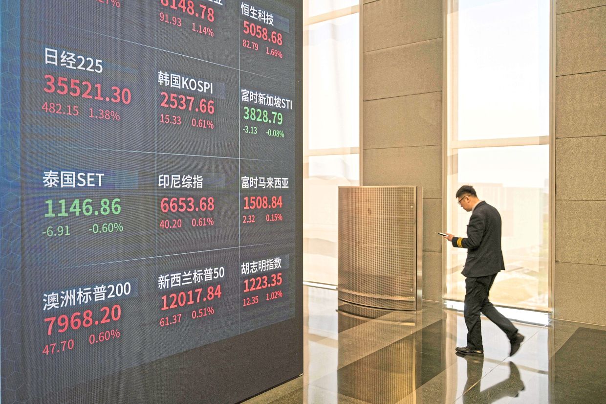 China's Property Reform Triggers Market Reckoning as Presale Funding Model Collapses