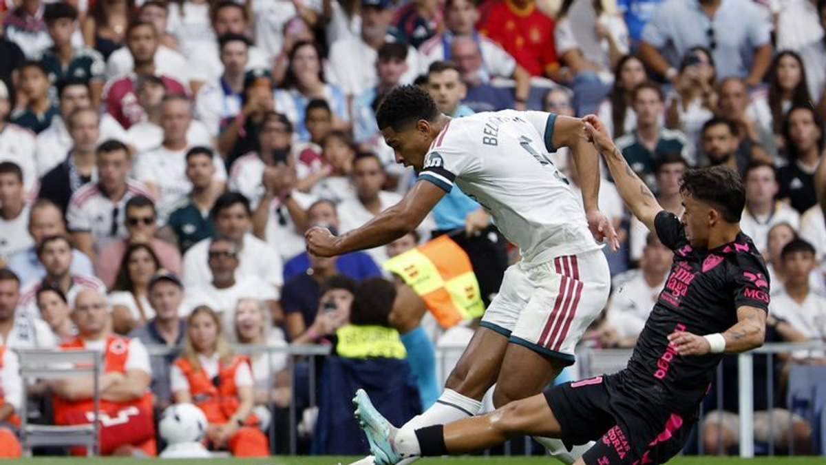 Real Madrid maintains perfect LaLiga start with commanding 4-0 victory over Malaga