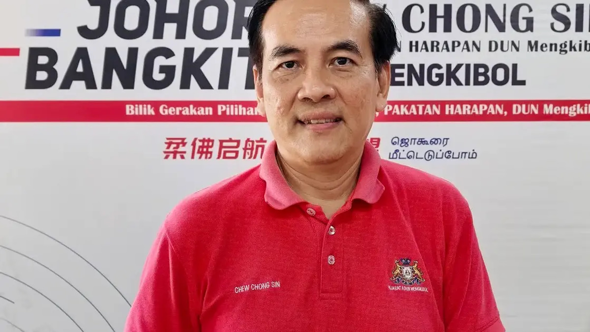 Former DAP Representative Alleges Secret Coalition Deal Between BN and PN in Johor