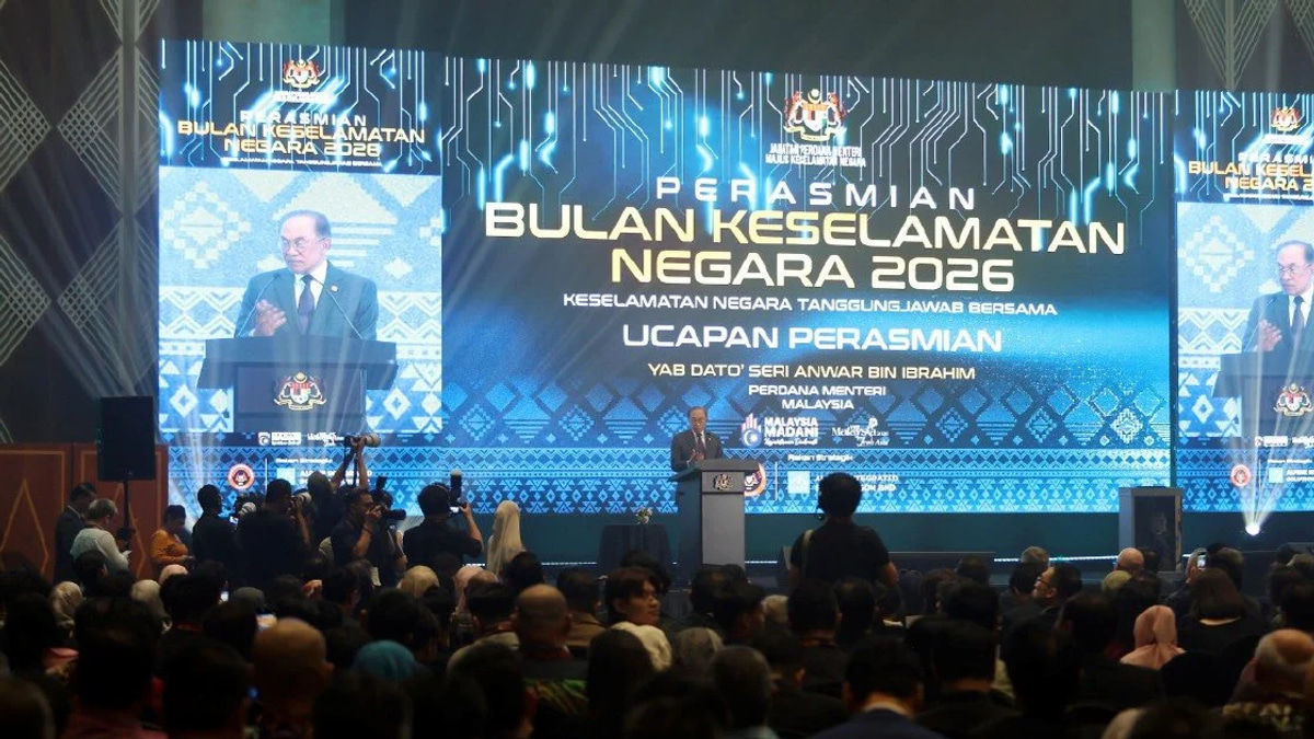 Anwar Warns Against Racial Divisiveness Ahead of Johor Elections