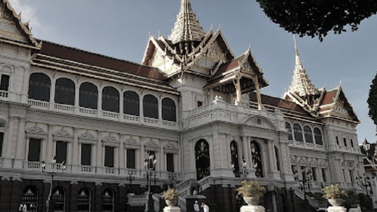 Thai Man Imprisoned for 18 Months Over Royal Comment in Facebook Group