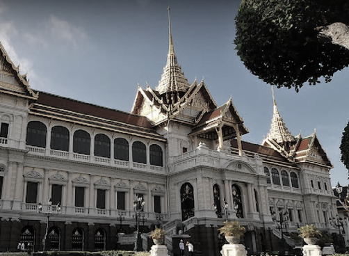 Thai Man Imprisoned for 18 Months Over Royal Comment in Facebook Group