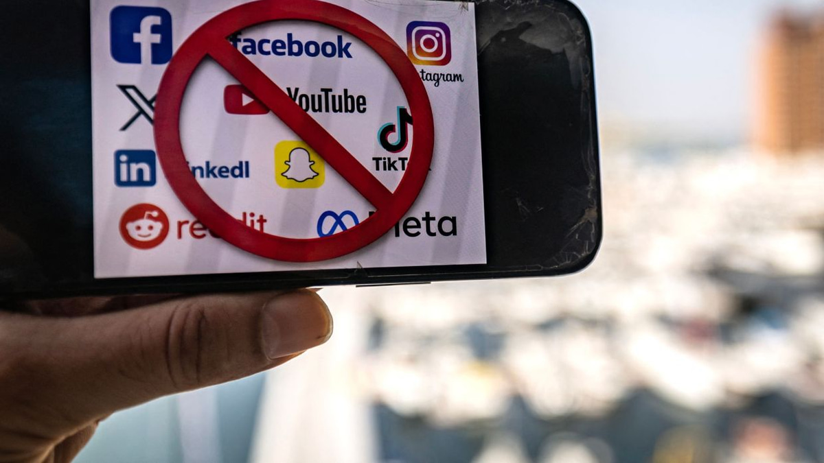 UAE Joins Global Movement with Social Media Ban for Under-15s
