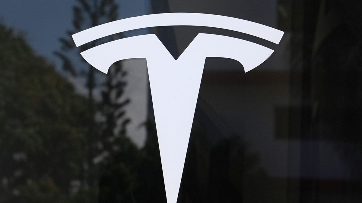 Tesla's Autopilot Cleared in Fatal Texas Crash, But Safety Questions Linger
