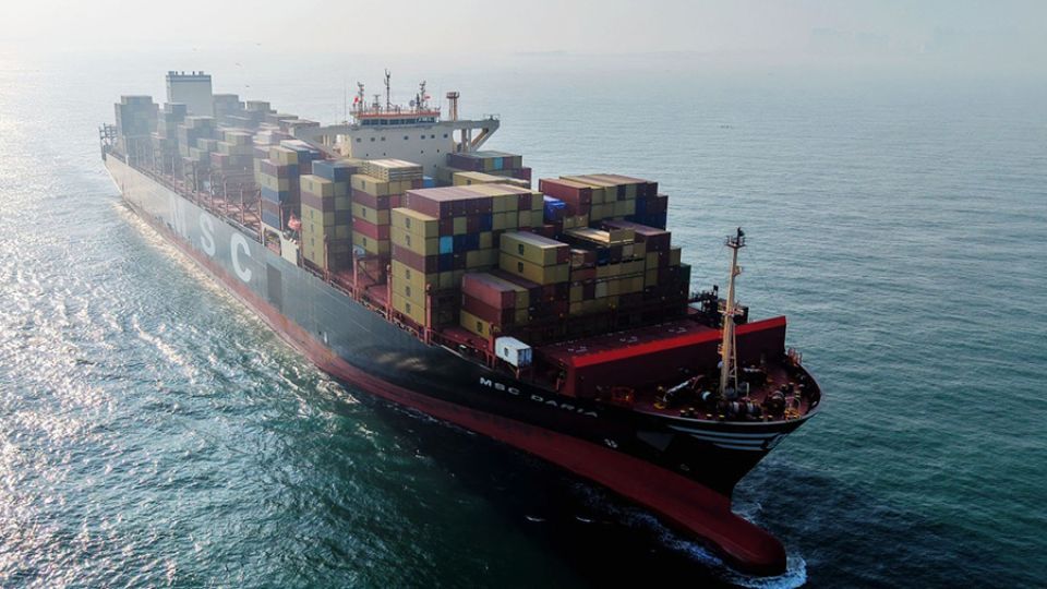 US Targets Chinese Shipping Firms in Fresh Sanctions Over Iranian Oil Trade