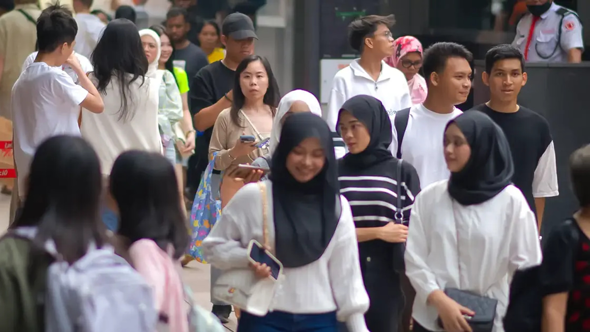 Johor Youth Demand Practical Policies on Employment and Housing, Not Sentiment