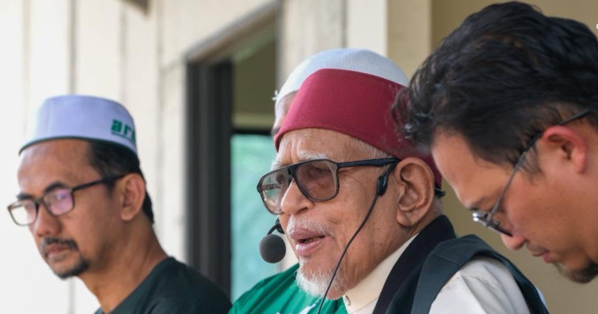PAS President Hadi Calls for Broad Malay-Muslim Alliance with Non-Muslim Coalition Partners