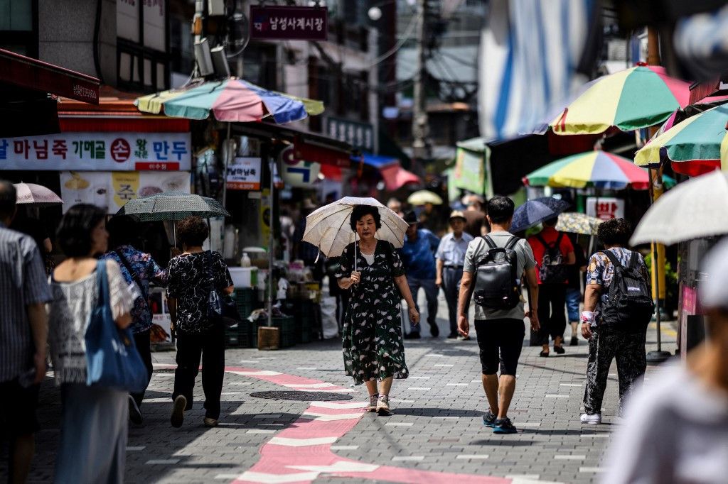 South Korea swelters through record-breaking heatwave as temperatures soar above 41°C