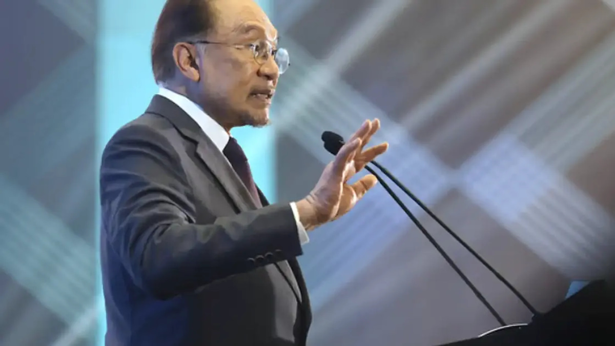 Malaysian leaders urged to prioritise emerging security challenges over historical grievances