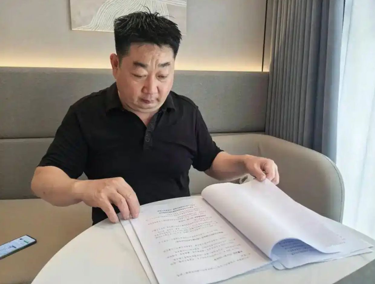 Chinese Father Sues Gaming Giants Over Son's Addiction, Seeking Accountability Over Compensation