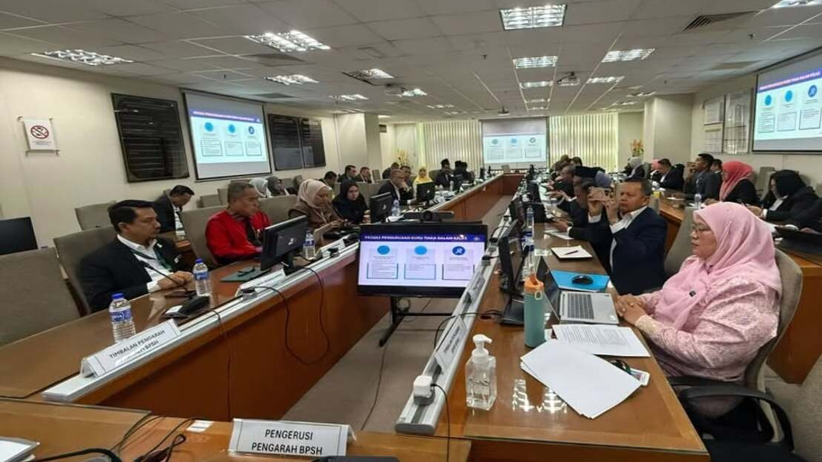 School Pupil Protection Policy Designed to Unite Stakeholders, Not Isolate Teachers, Says Fadhlina