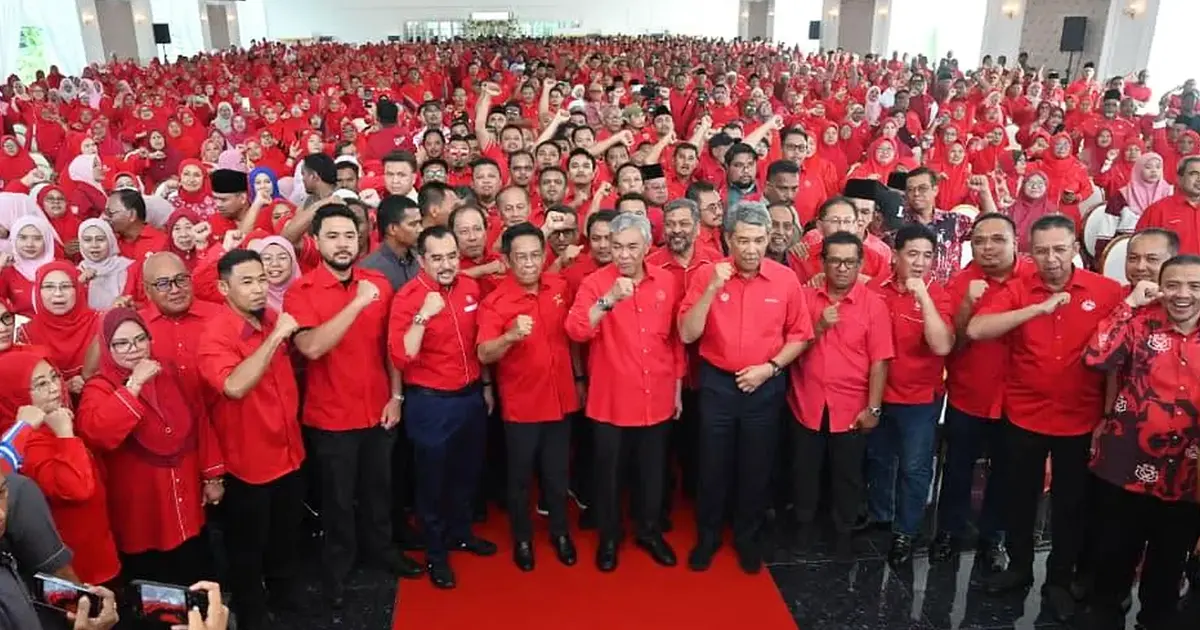 Ahmad Zahid Delegates Negeri Sembilan Seat Negotiations to State BN Leadership