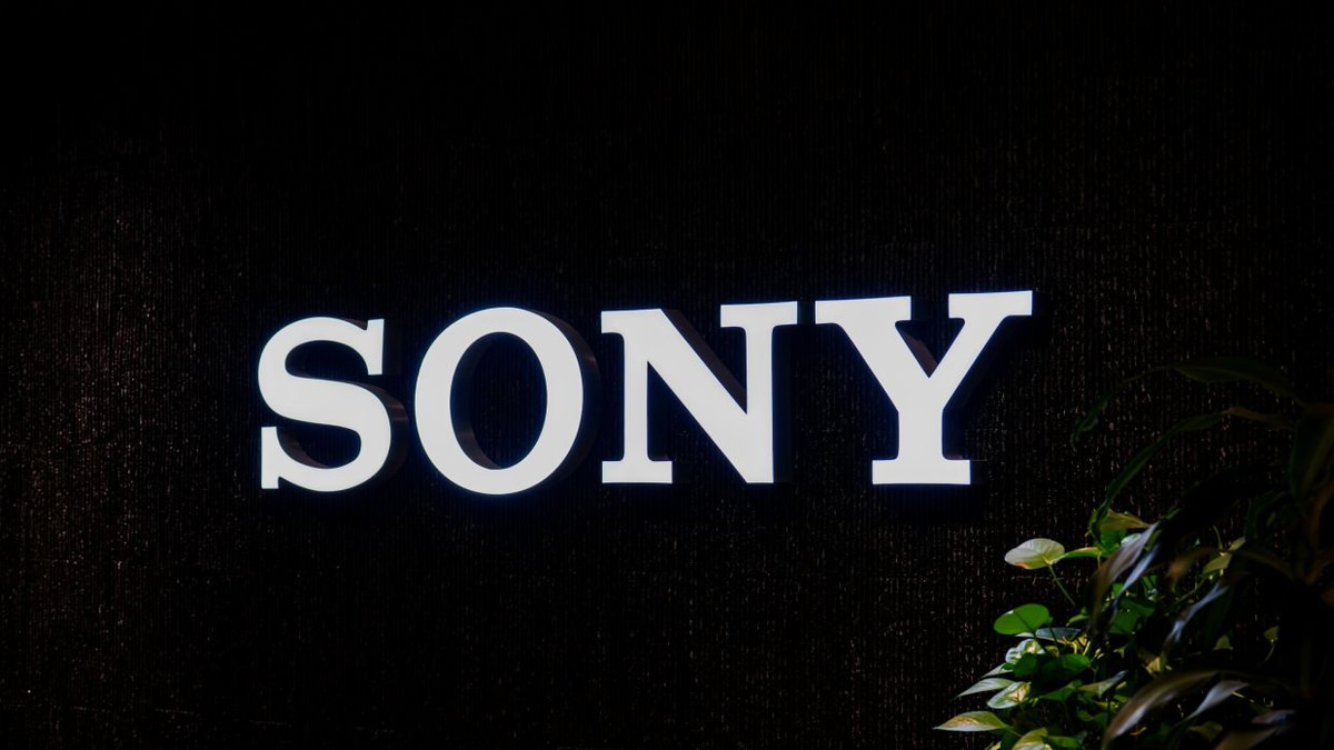 Sony's Digital-Only Games Shift Sparks Major Backlash from Gamers Worldwide