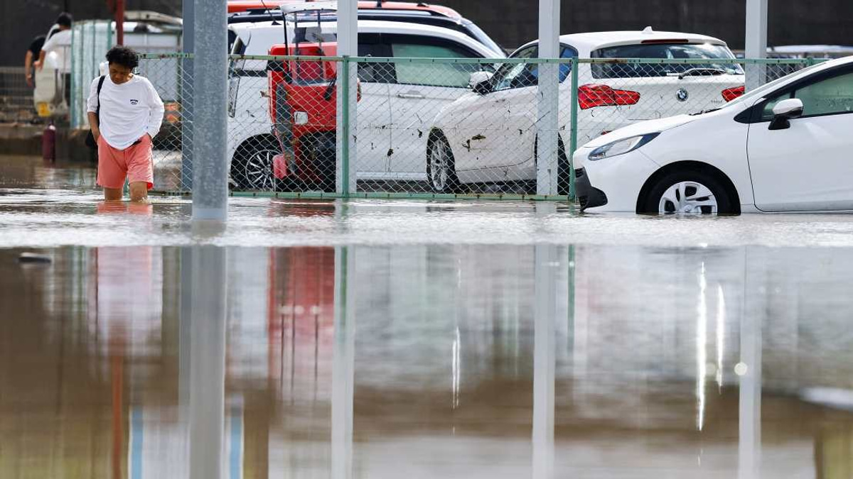 Malaysia Urges Citizens in Japan to Exercise Caution as Chiba Flooding Wreaks Havoc
