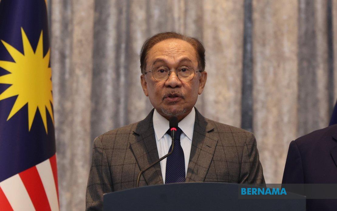 Media Must Balance Innovation With Ethics, PM Anwar Tells Press
