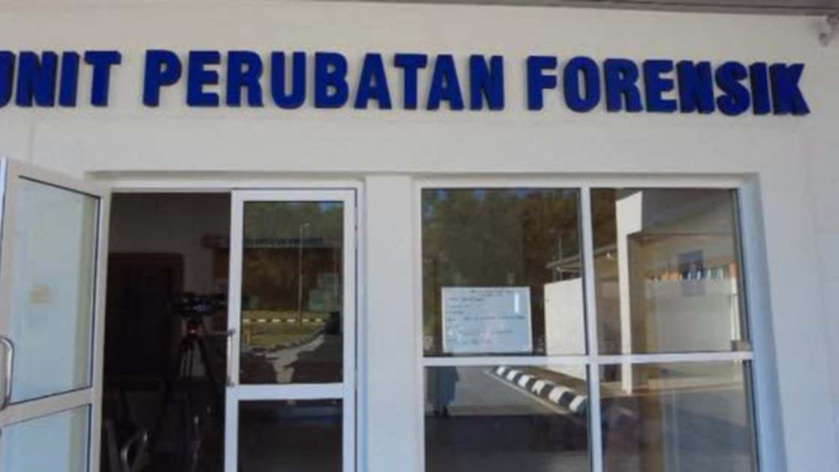 PM Anwar Extends Condolences Over Student Death at Seremban School