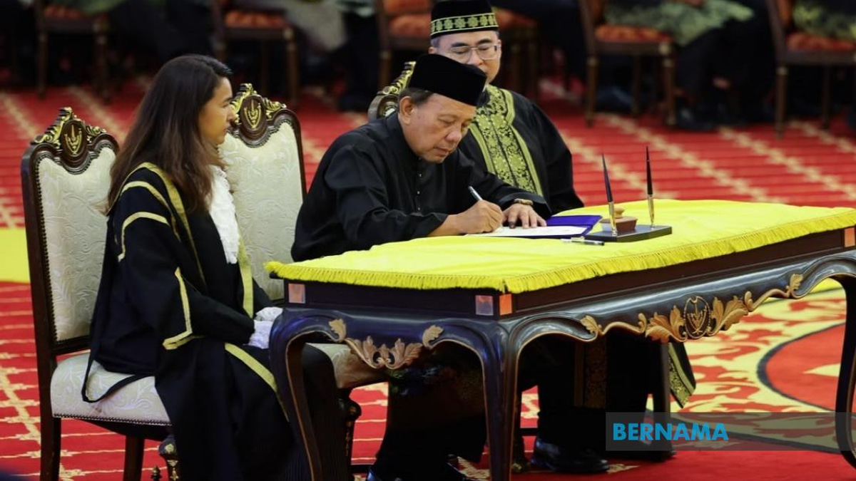 Veteran Lawyer Ismail Lasim Takes Helm as Negeri Sembilan Menteri Besar