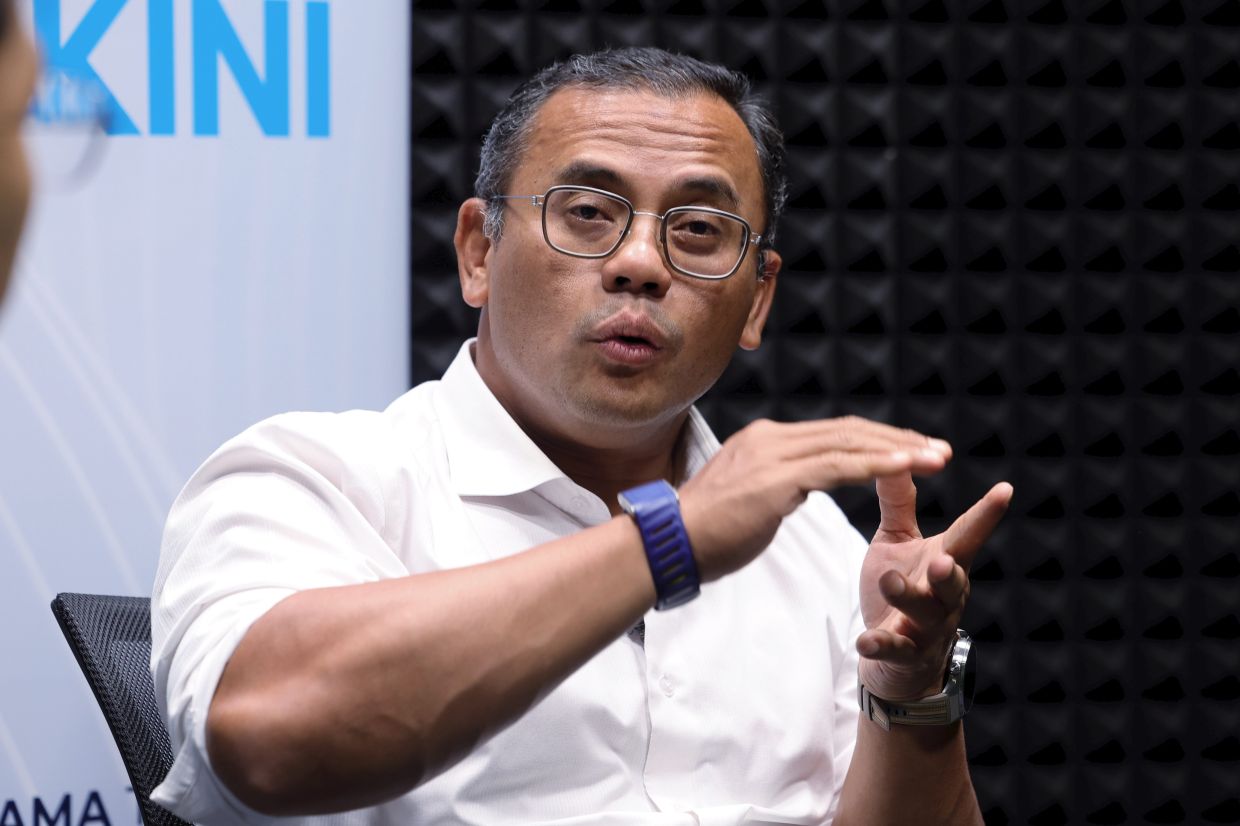 Selangor Must Balance Animal Welfare with Public Safety, Says Amirudin