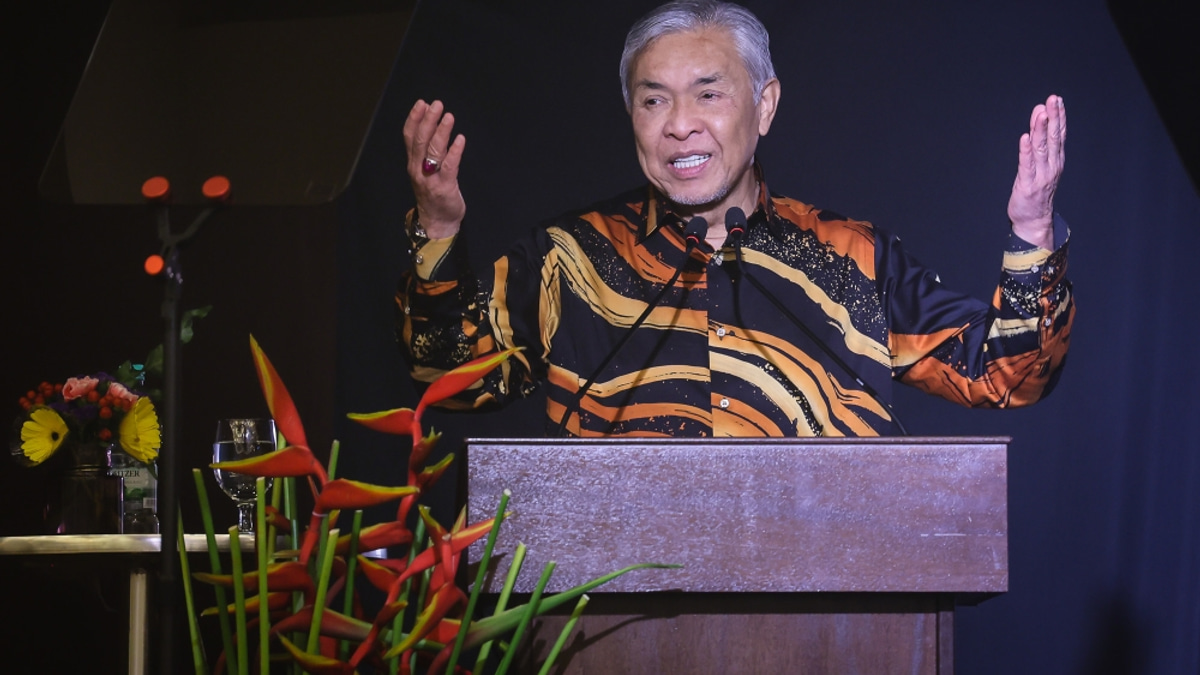 Zahid Eyes Federal Power After State Election Victories Boost BN Momentum